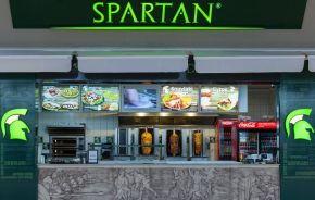 Spartan a redeschis restaurantul stradal din Arad, după o investiție de peste 30.000 euro