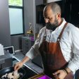 10 cursuri de gătit carne de pui cu Chef Adi Hădean: concursul Familia Safir